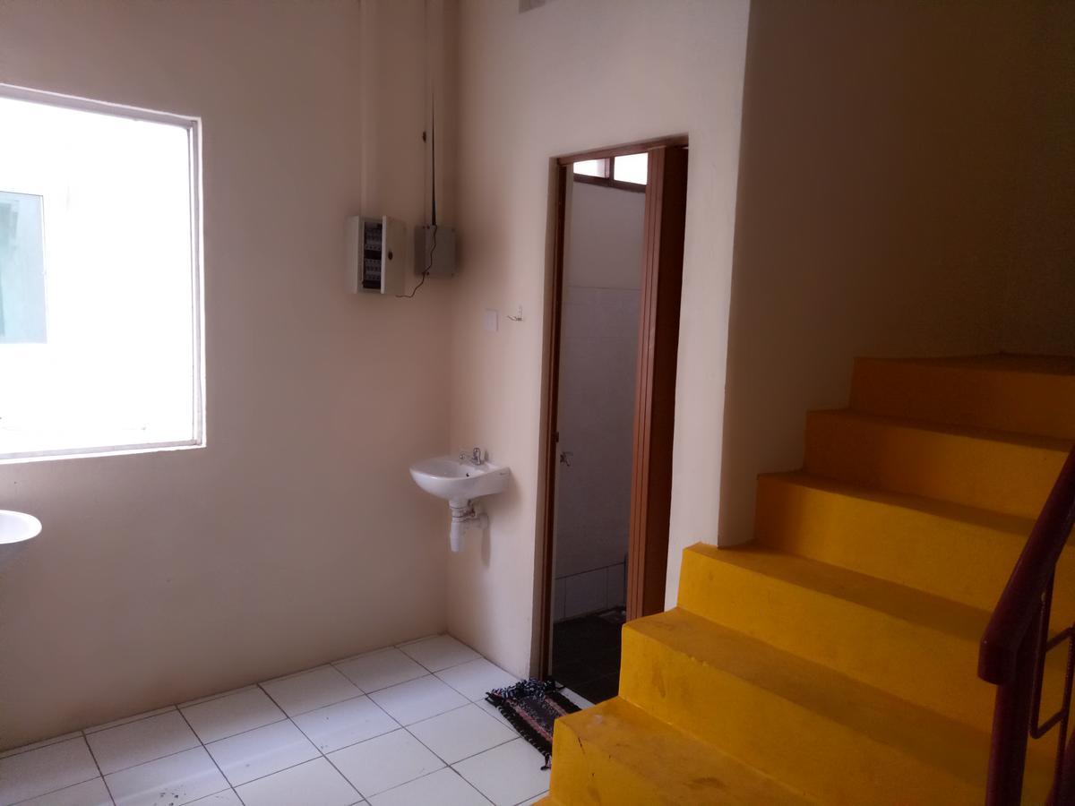 D'Kost Batam Hostel นาโกยา ภายนอก รูปภาพ
